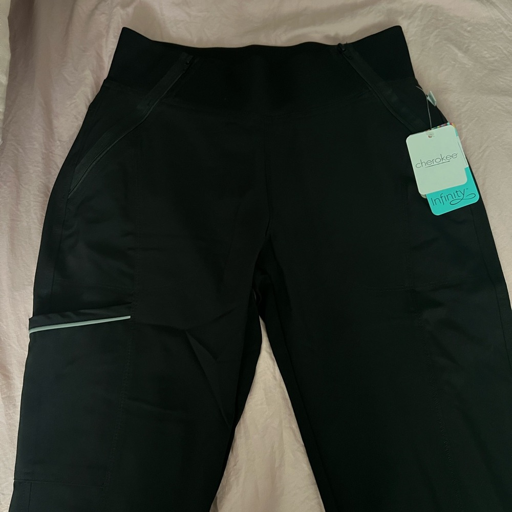 black cherokee infinity scrub joggers
